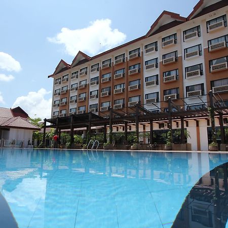Permai Hotel Kuala Terengganu Exterior photo